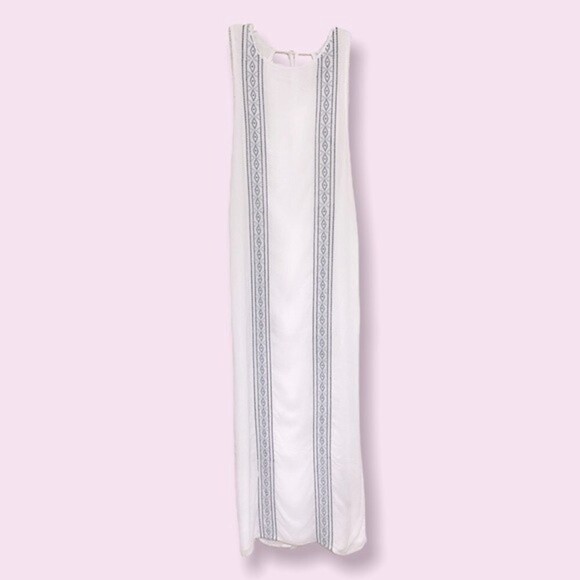 ale By Alessandra Maxi Dress White Blue Embroidered Open Back Womens Size Small - Picture 2 of 13